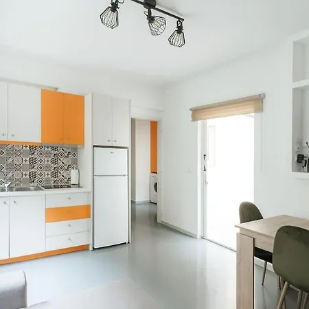 Spacious Apartment Featuring A Private Terrace Athens Exterior photo