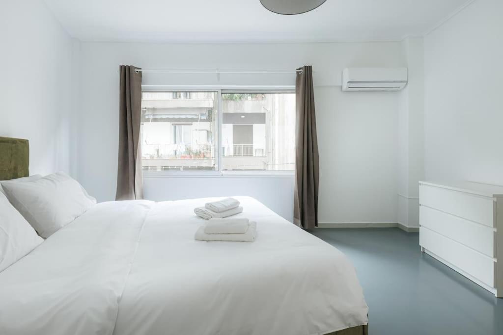 Apartment Spacious Featuring A Private Terrace