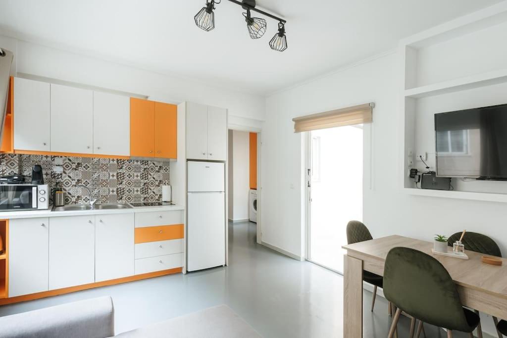 Spacious Featuring A Private Terrace Apartment