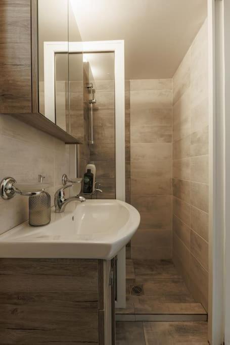 Spacious Featuring A Private Terrace Appartement